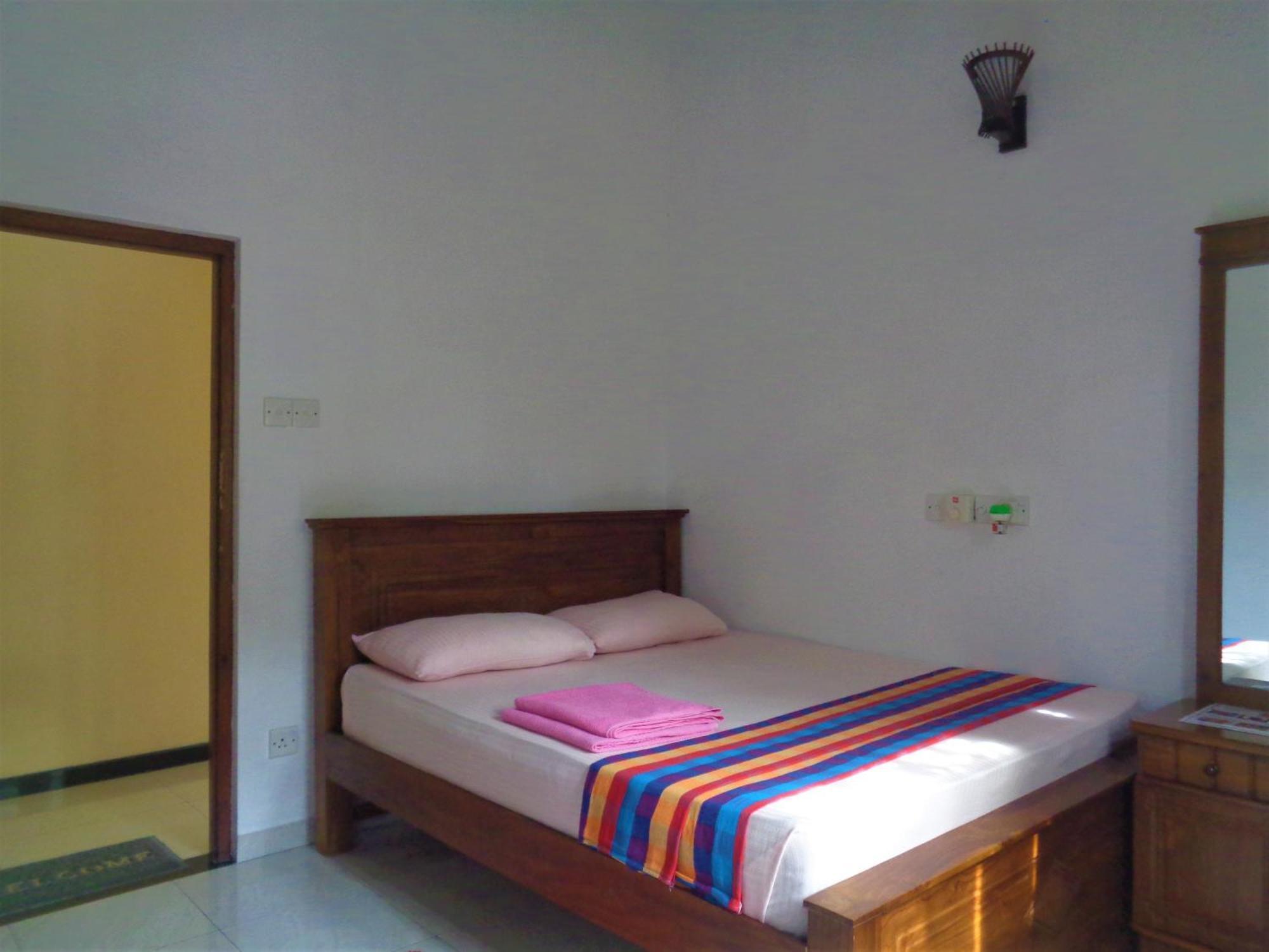 De Fancy House Hotel Unawatuna Exterior photo