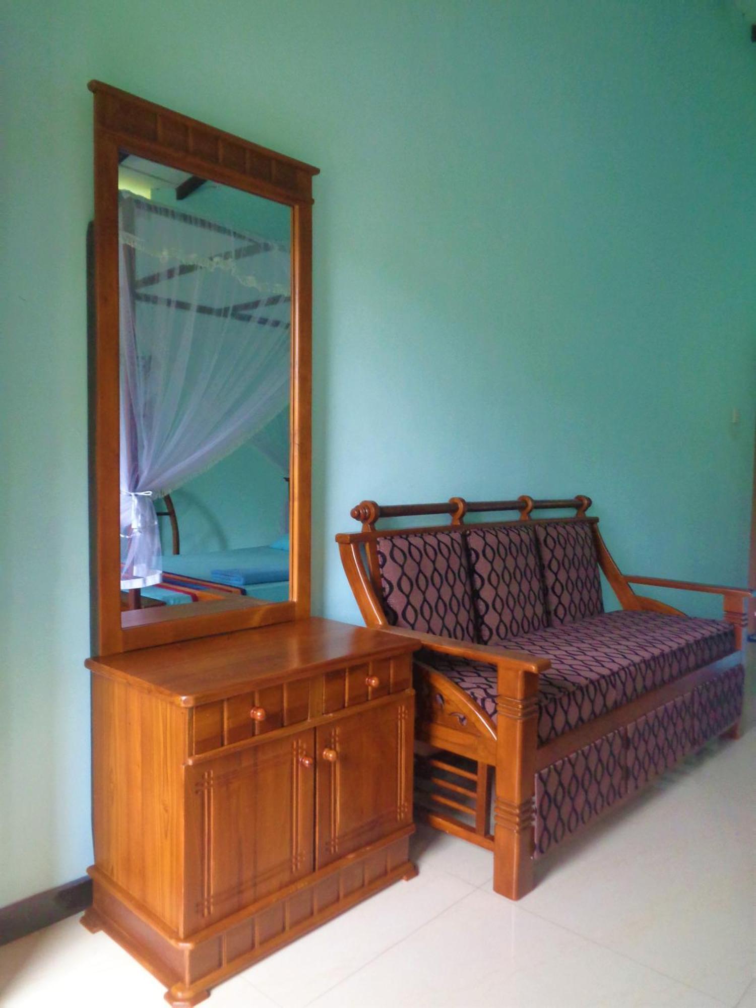 De Fancy House Hotel Unawatuna Exterior photo
